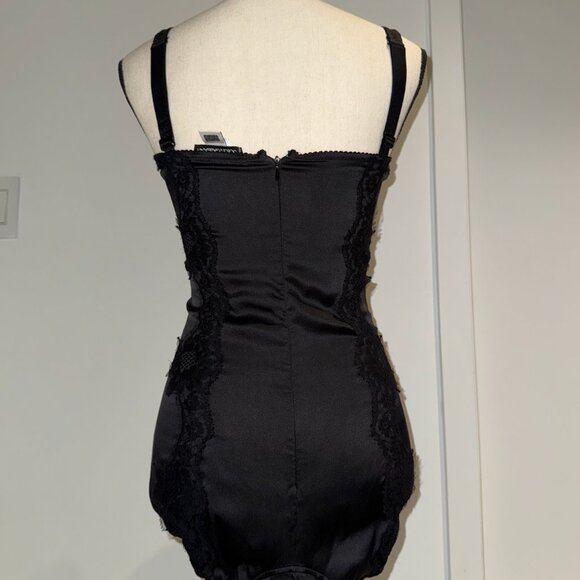 Dolce&Gabbana Silk balconette-bra bodysuit with lace detailing | 36B (EU 90B) - Picture 8 of 10